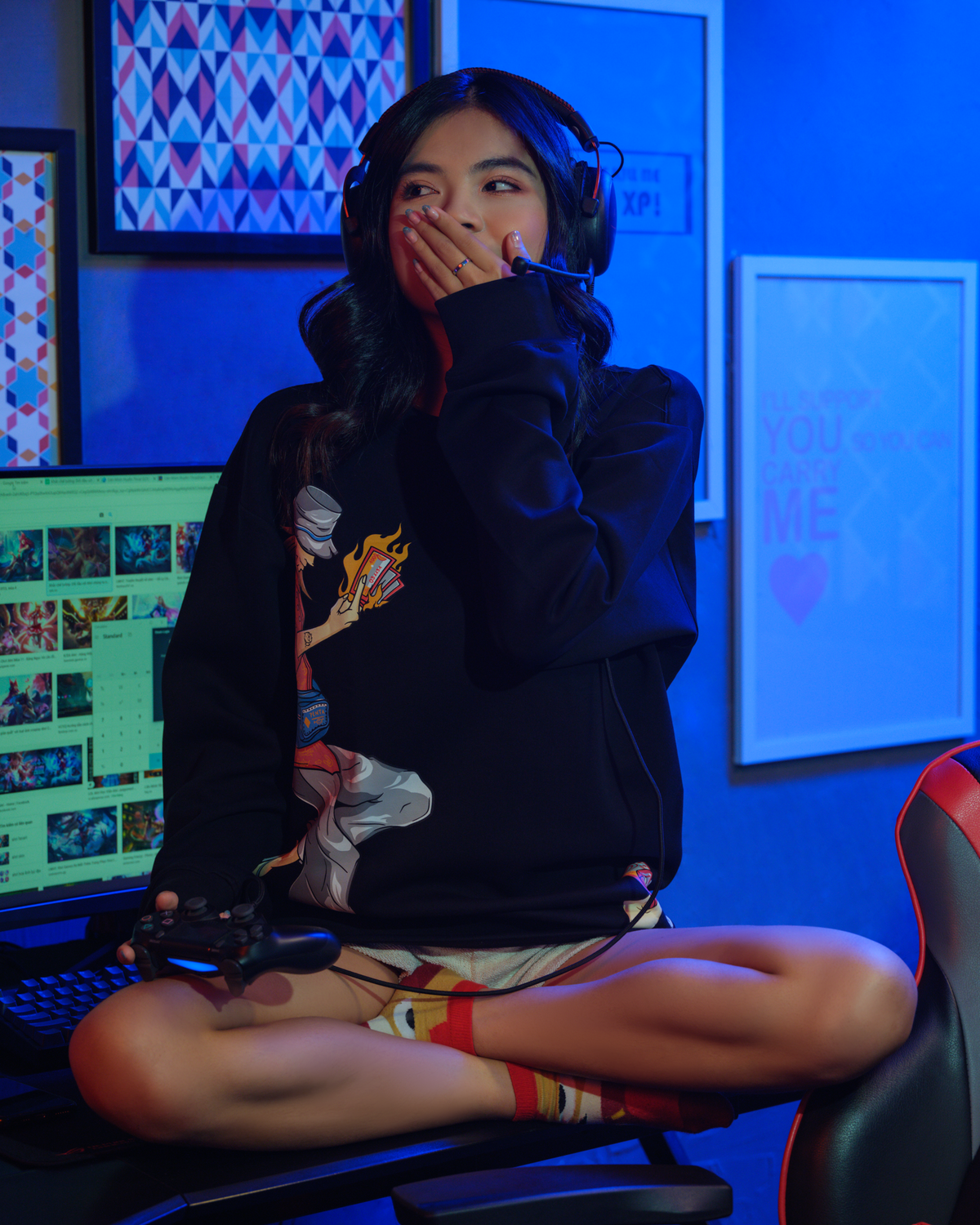 "Destiny 4:30pm" Sweater Navy - PENTA